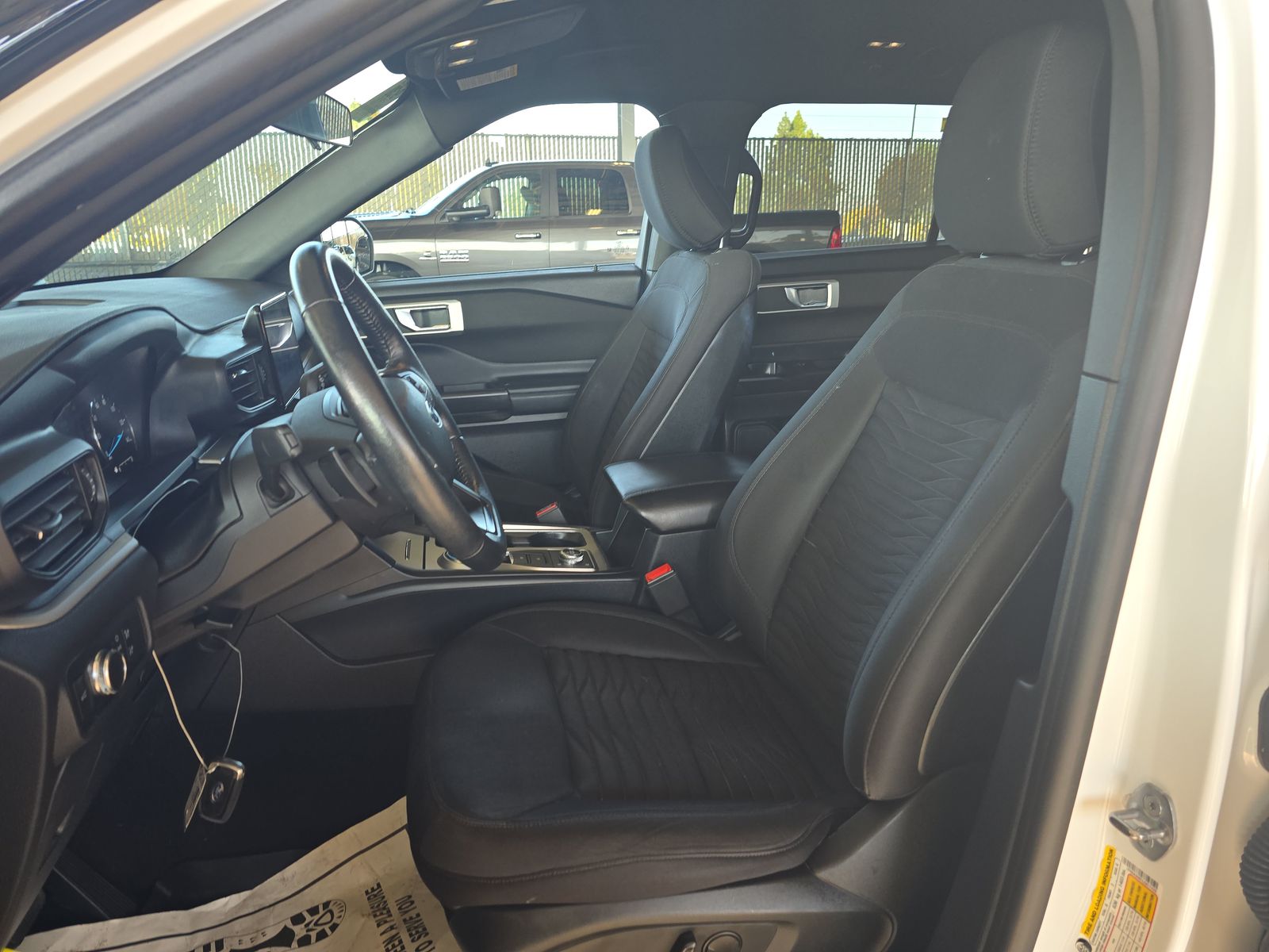 2020 Ford Explorer XLT AWD