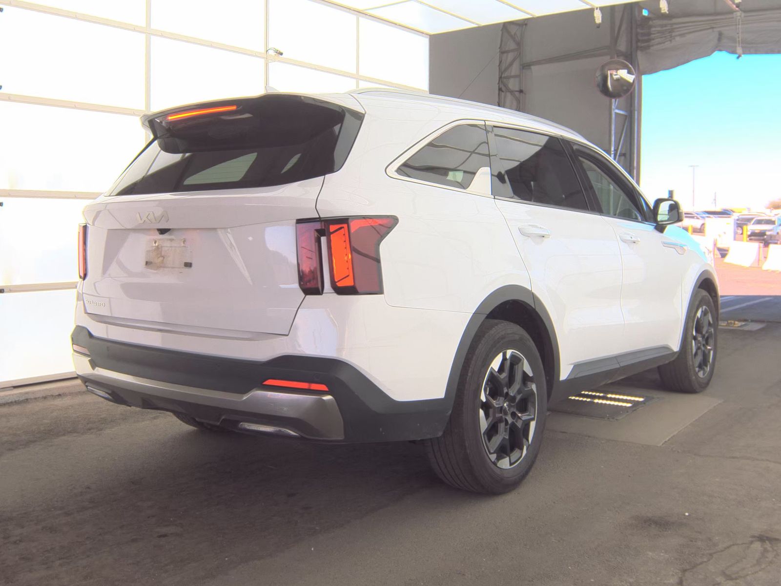 2024 Kia Sorento S FWD