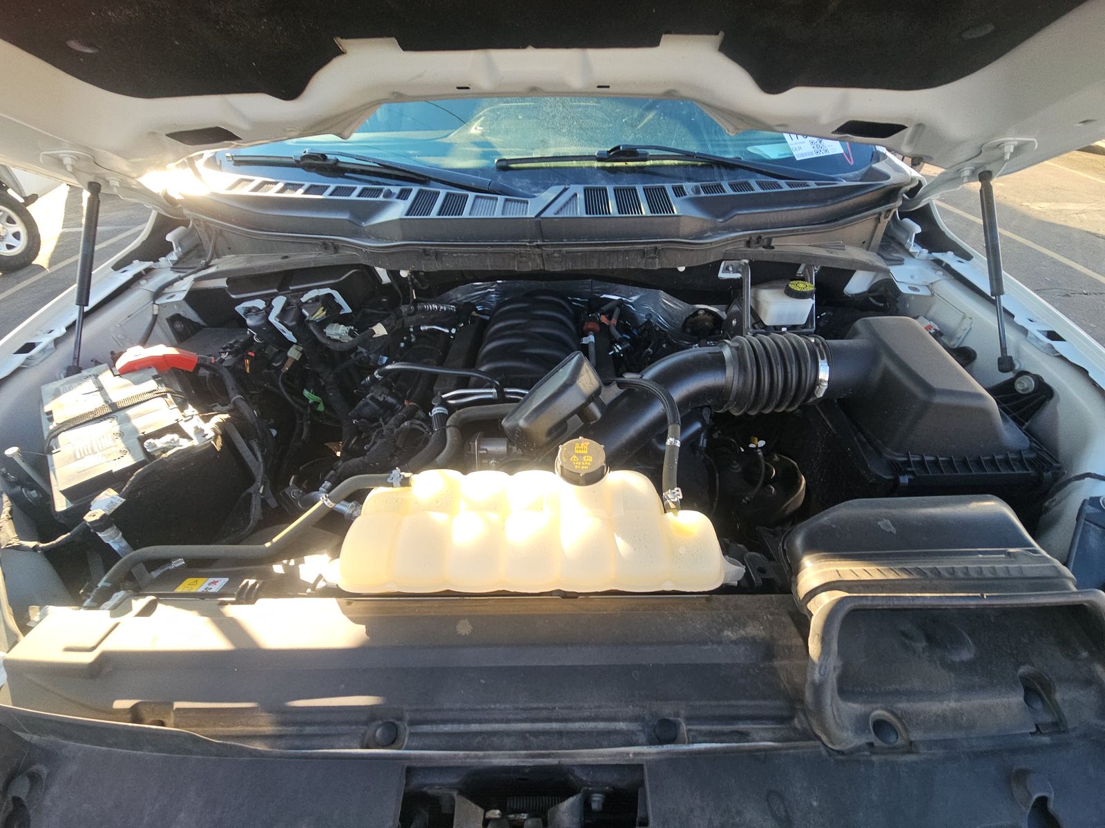 2024 Ford F-150 XLT AWD