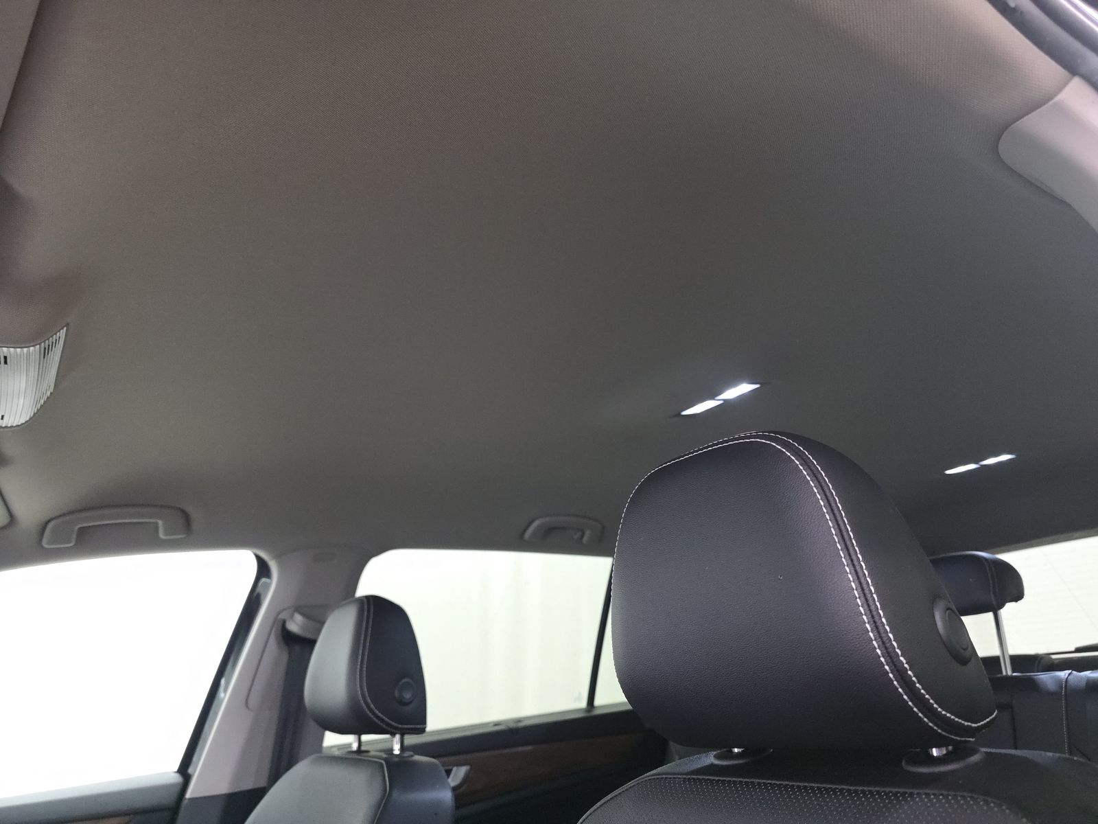 2024 Volkswagen Atlas 2.0T SE AWD