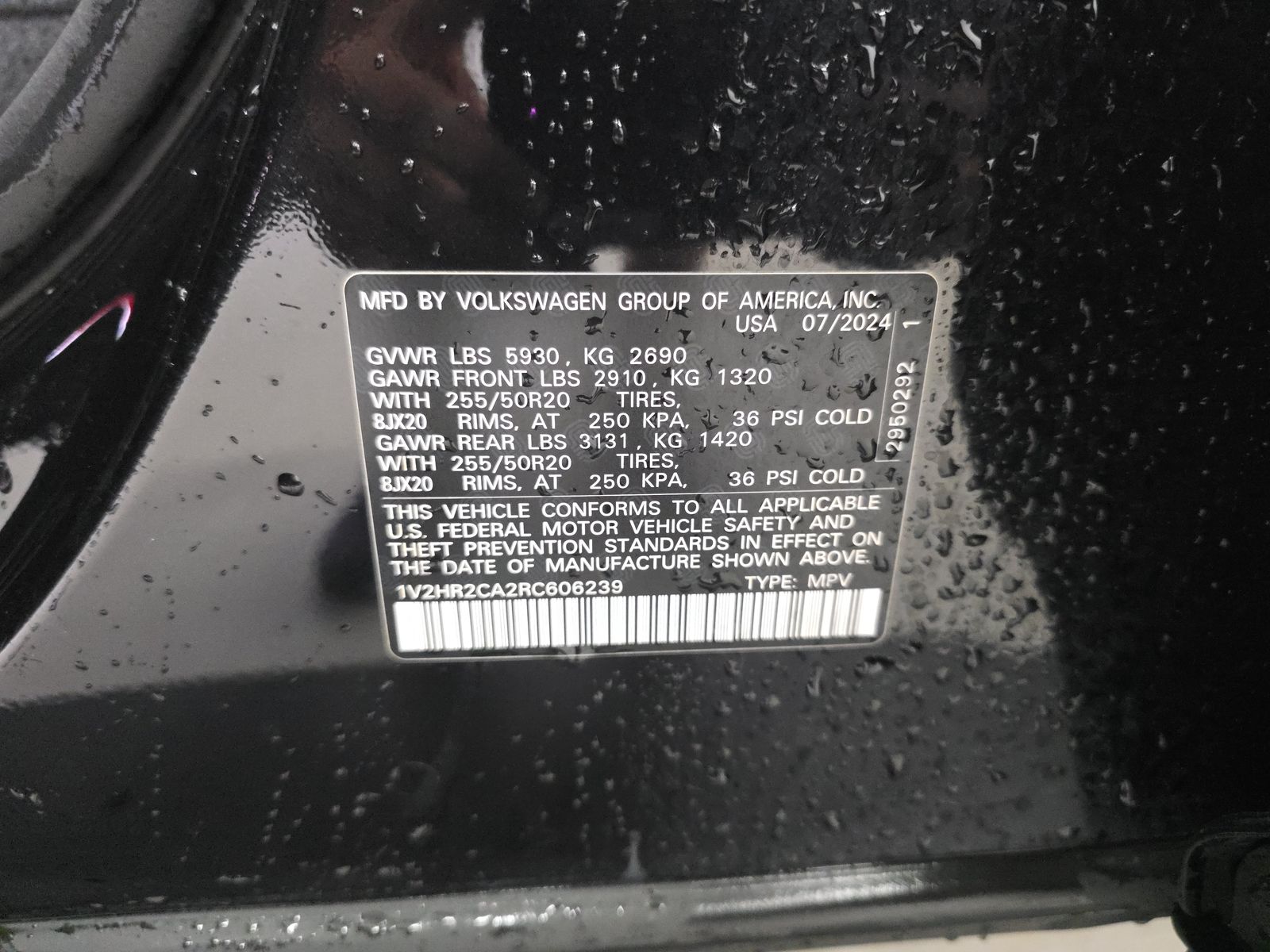 2024 Volkswagen Atlas 2.0T SE AWD