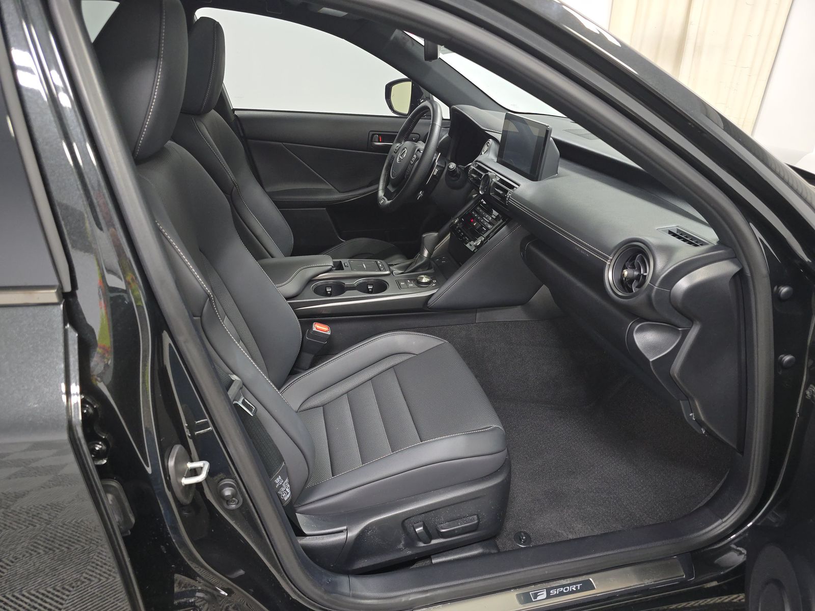 2025 Lexus IS IS 350 F SPORT RWD