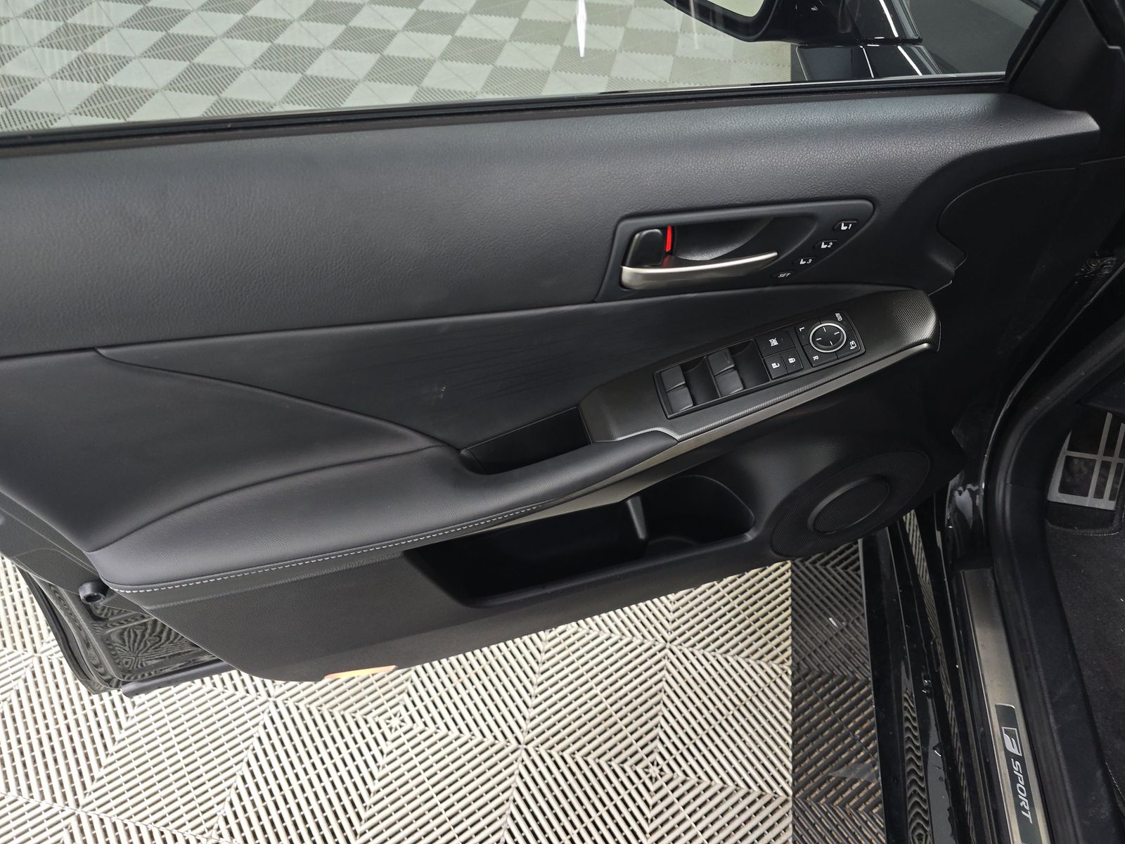 2025 Lexus IS IS 350 F SPORT RWD