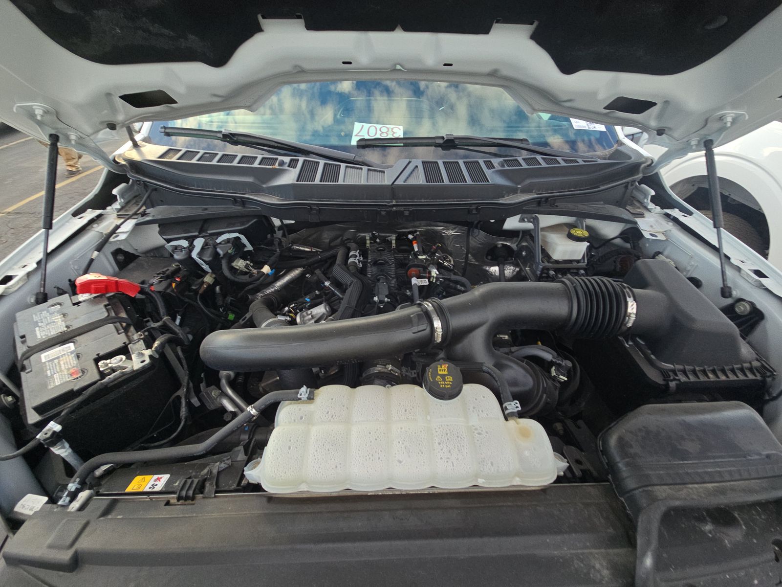 2024 Ford F-150 XLT AWD