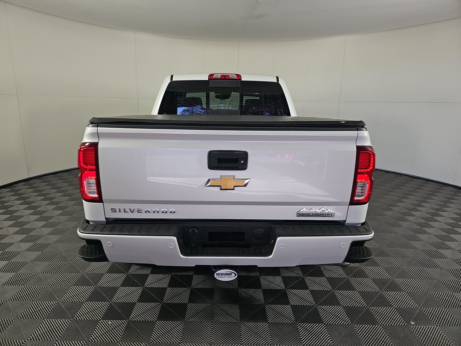 2017 Chevrolet Silverado 1500 High Country AWD