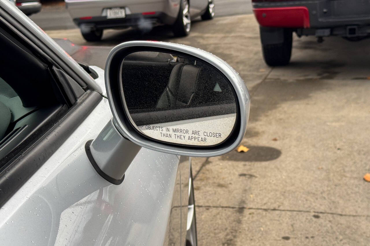 2022 Dodge Challenger SXT RWD