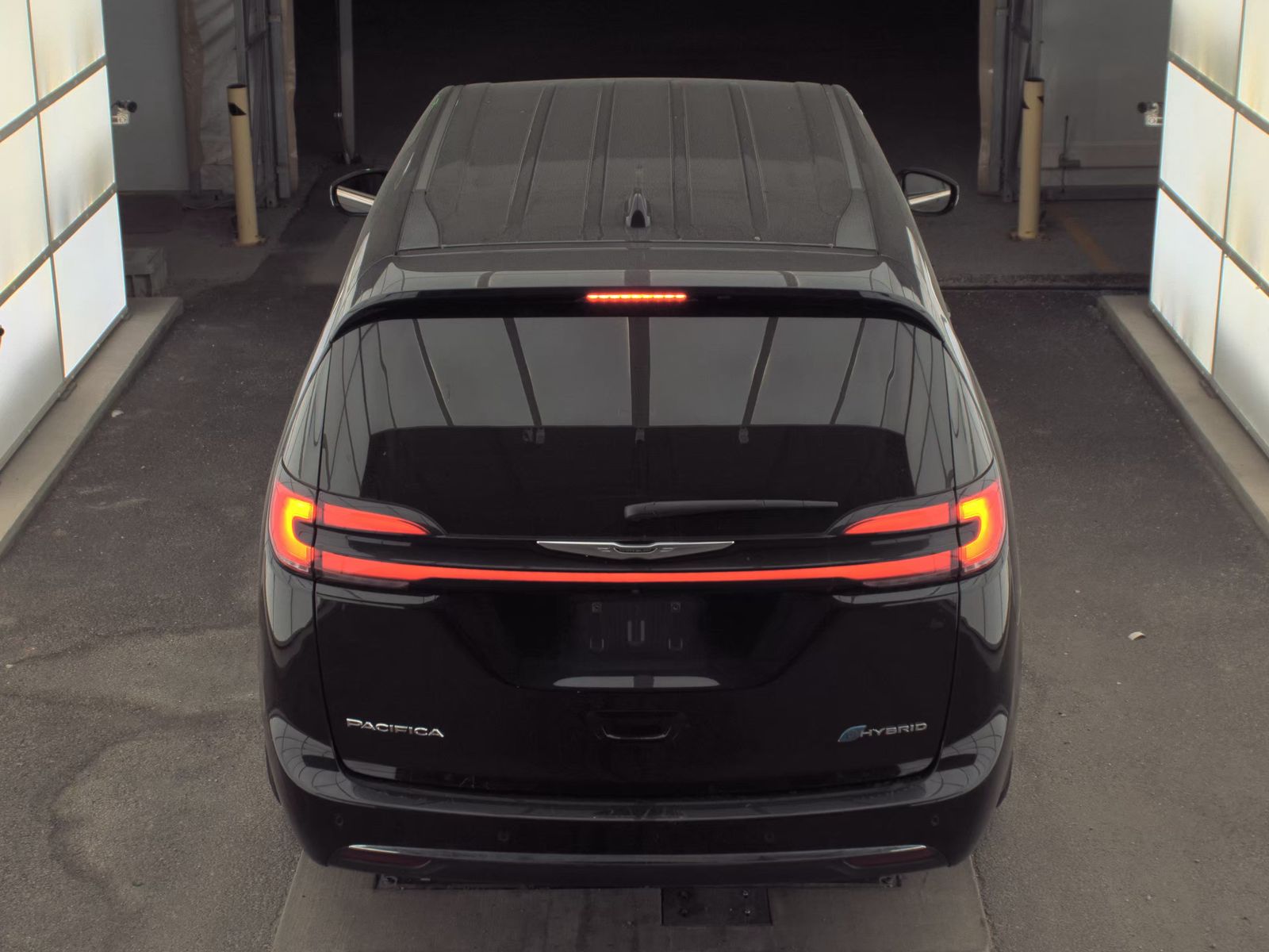 2024 Chrysler Pacifica Hybrid Select FWD