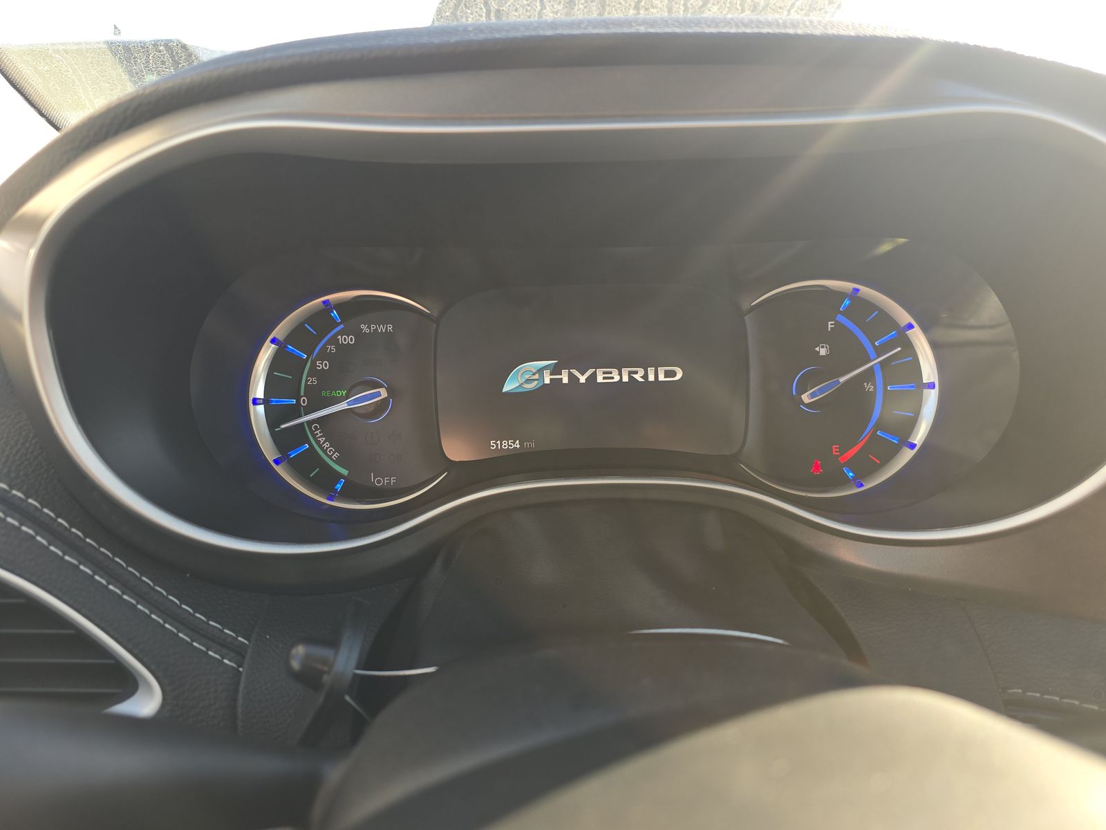 2024 Chrysler Pacifica Hybrid Select FWD