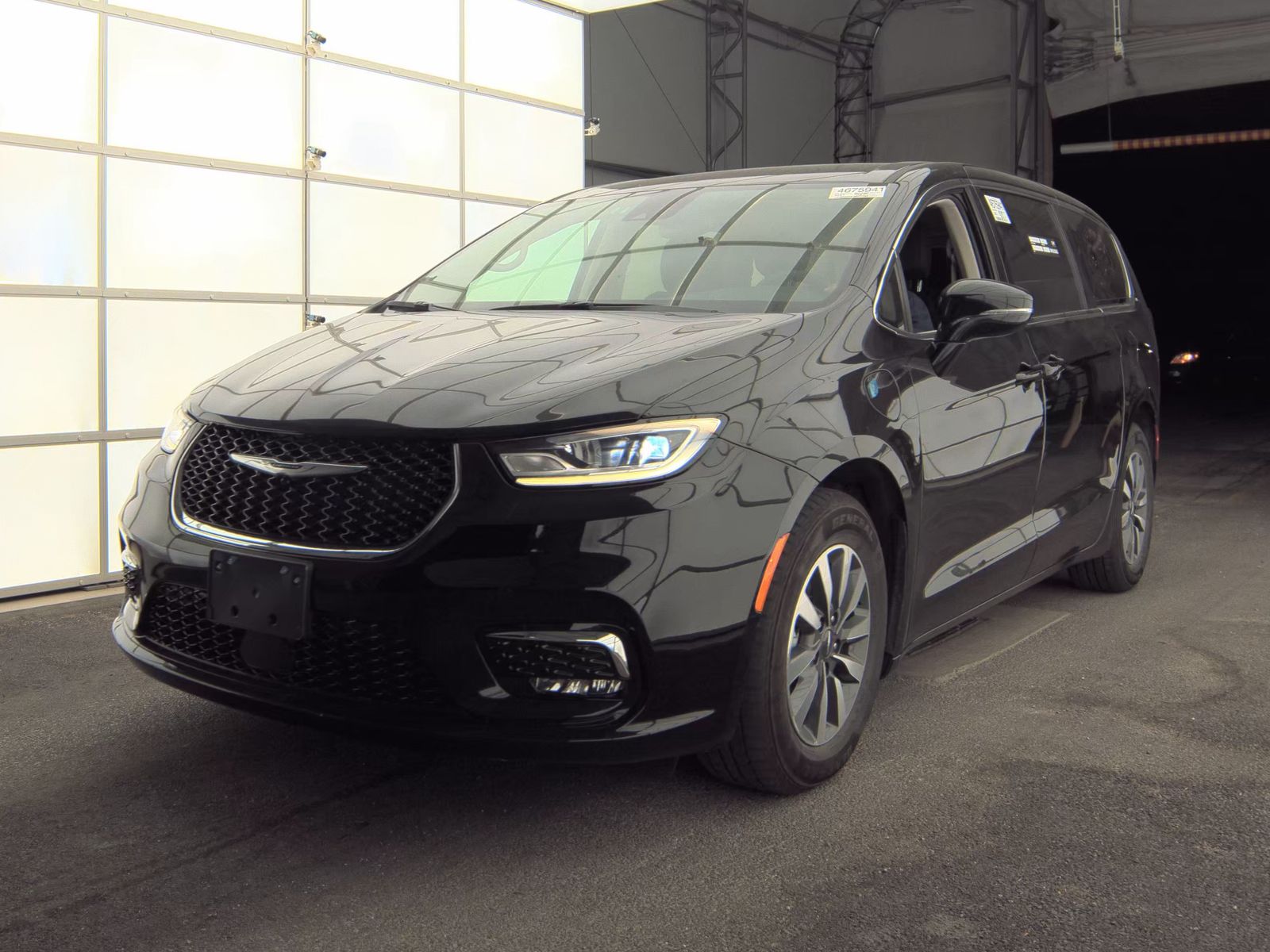 2024 Chrysler Pacifica Hybrid Select FWD