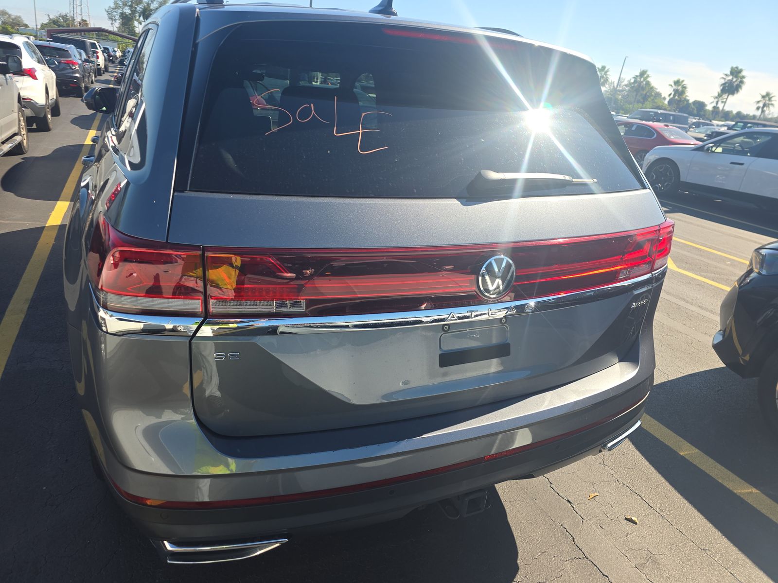 2024 Volkswagen Atlas 2.0T SE AWD