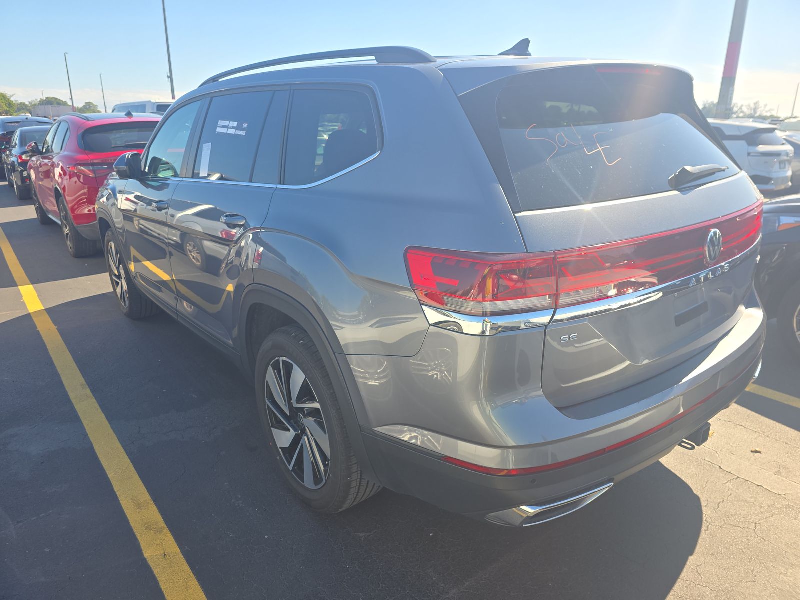 2024 Volkswagen Atlas 2.0T SE AWD