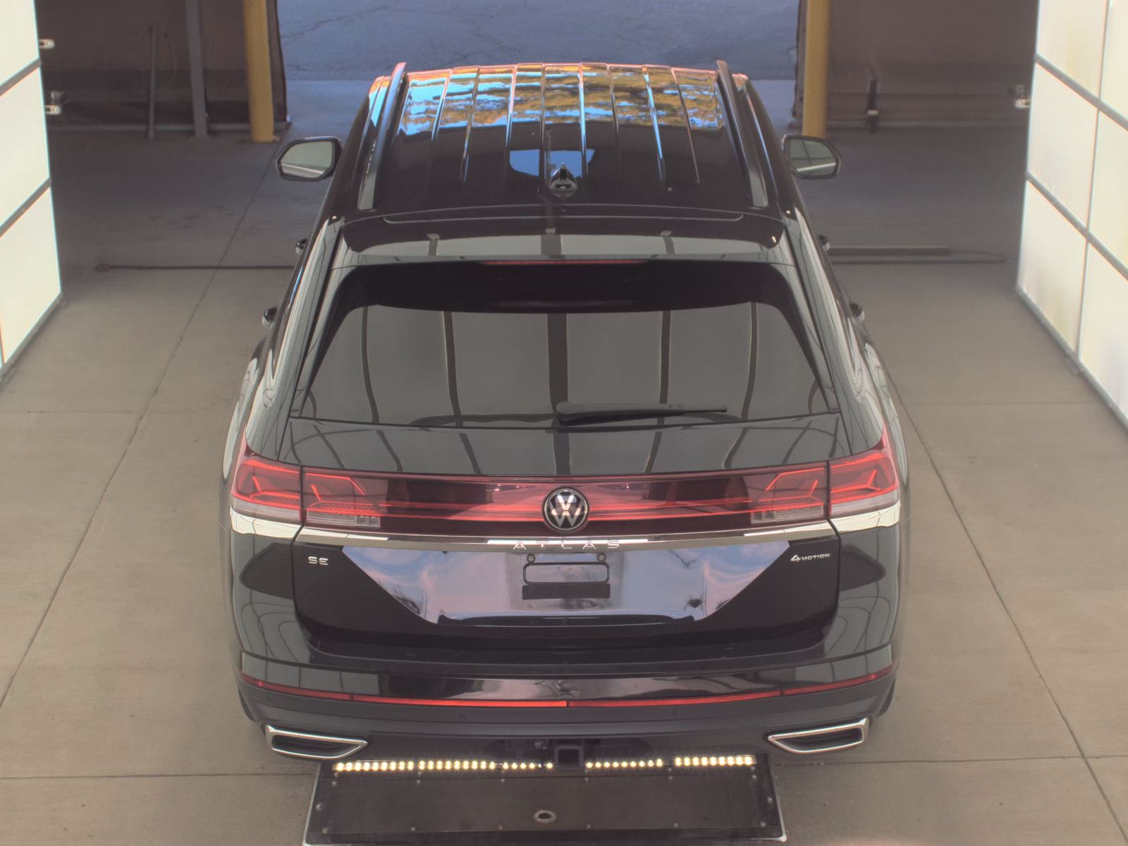 2024 Volkswagen Atlas 2.0T SE AWD