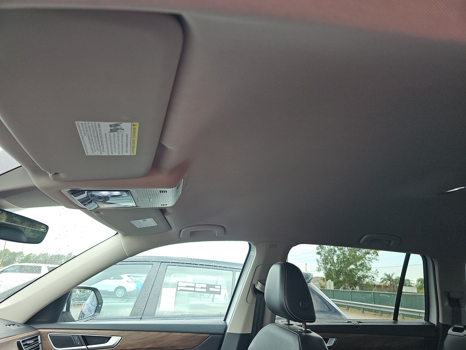 2024 Volkswagen Atlas 2.0T SE AWD