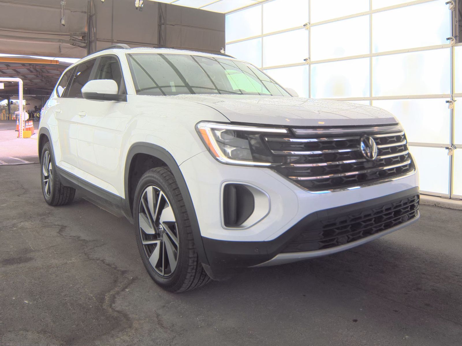 2024 Volkswagen Atlas 2.0T SE AWD