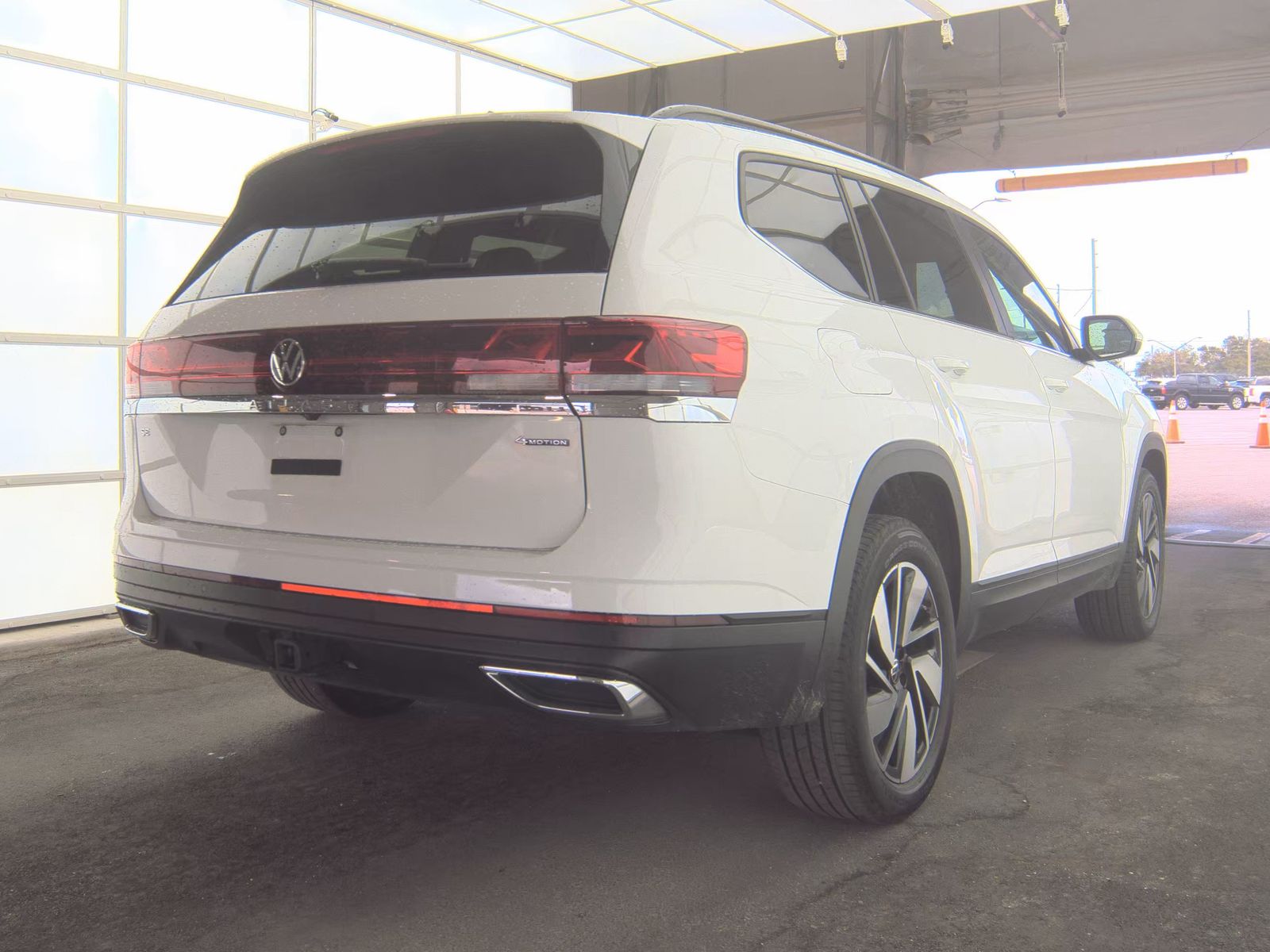 2024 Volkswagen Atlas 2.0T SE AWD