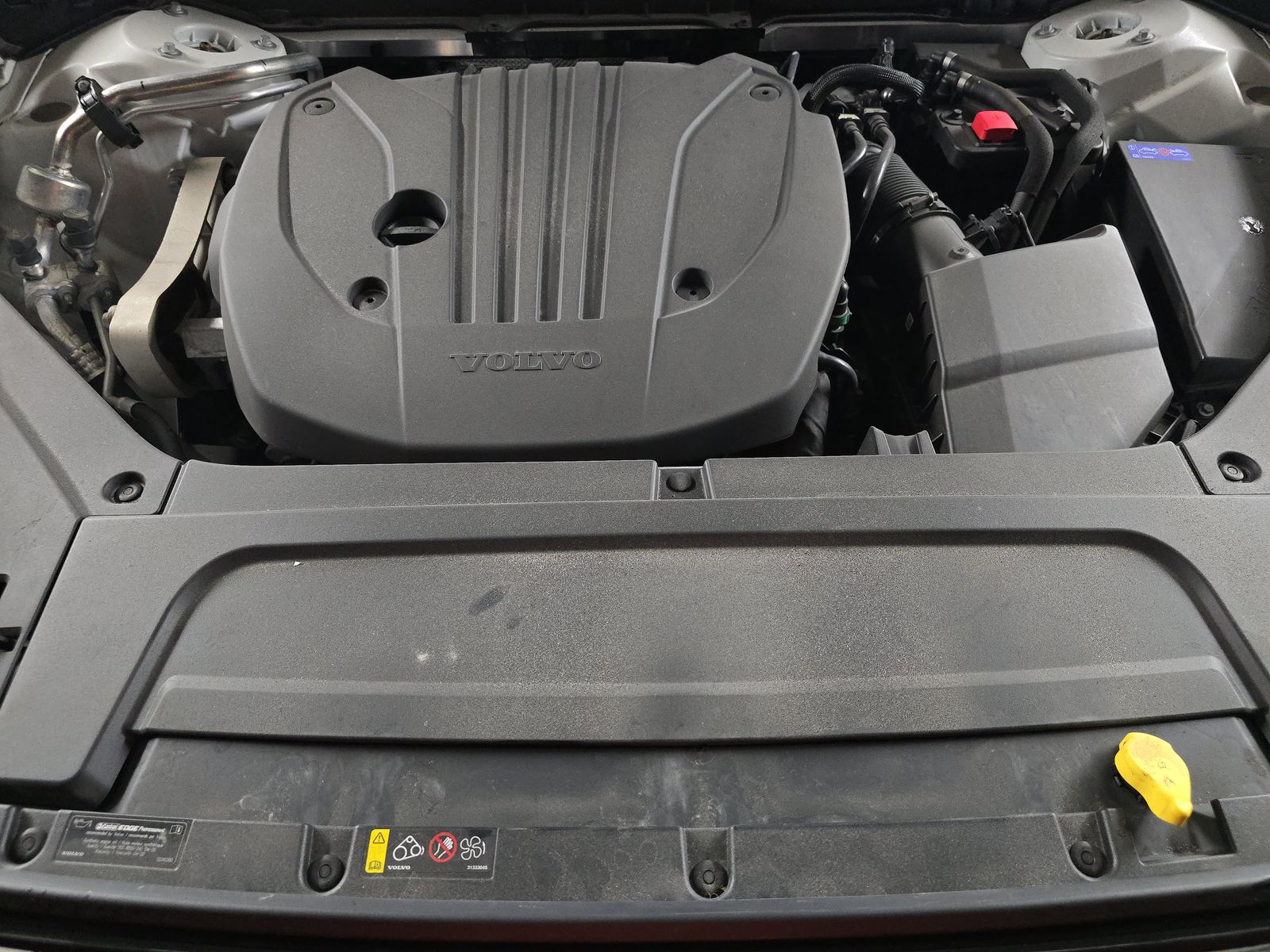 2024 Volvo XC90 B5 Plus AWD