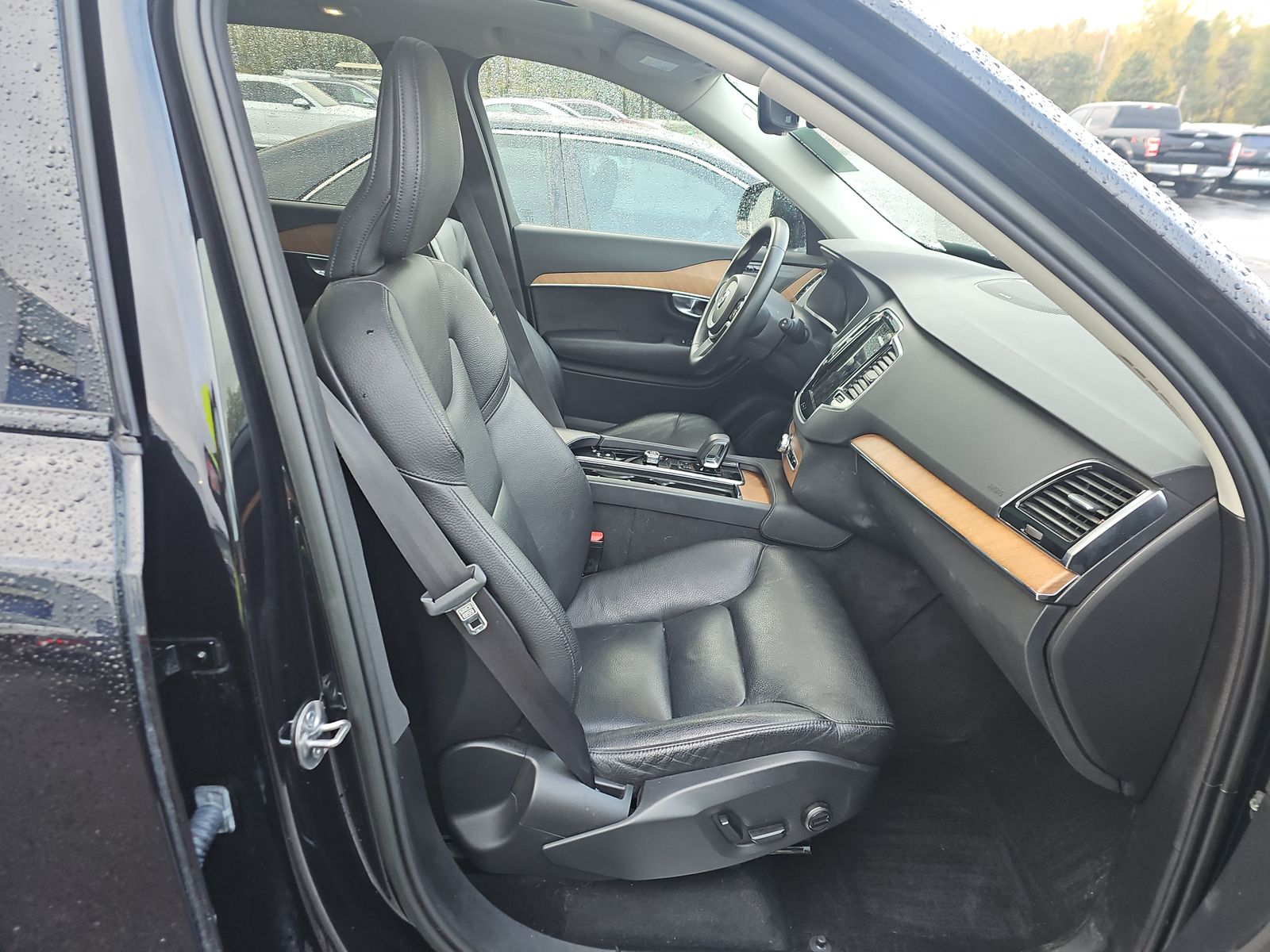 2023 Volvo XC90 Recharge T8 Plus AWD