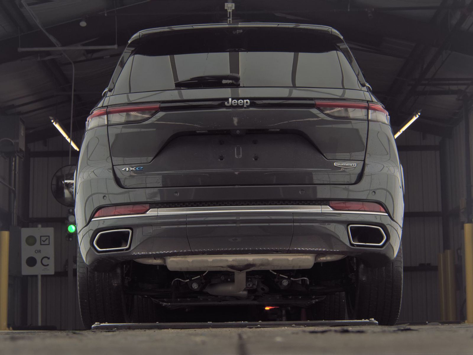 2022 Jeep Grand Cherokee 4xe Summit Reserve AWD