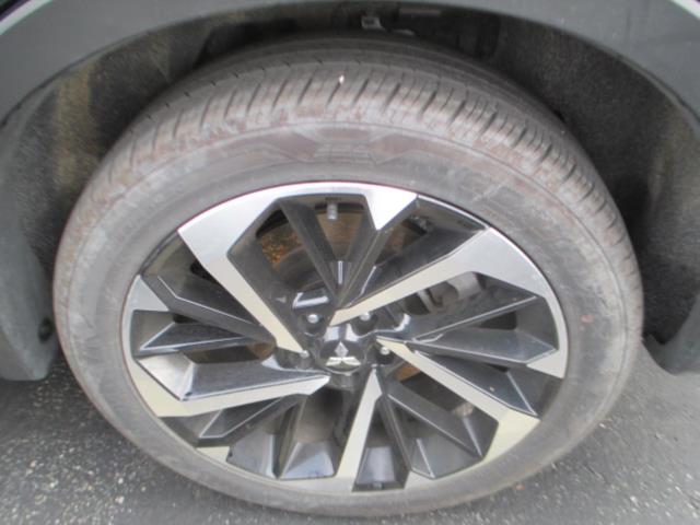 2024 Mitsubishi Outlander SEL FWD