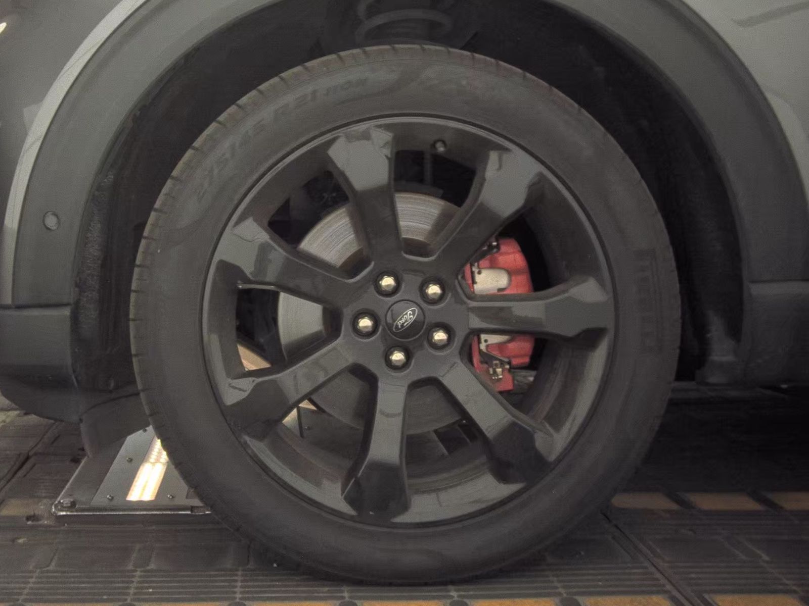 2022 Ford Explorer ST FWD