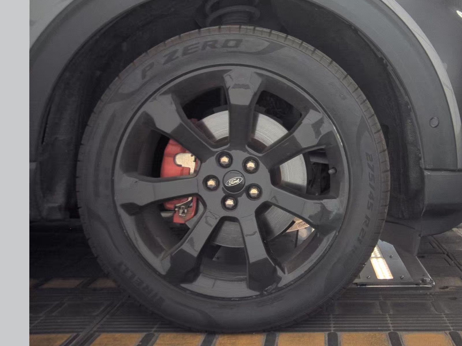 2022 Ford Explorer ST FWD