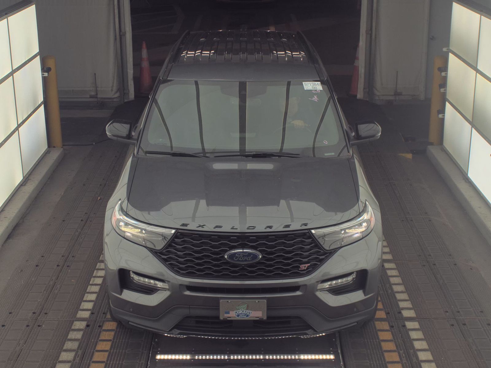2022 Ford Explorer ST FWD