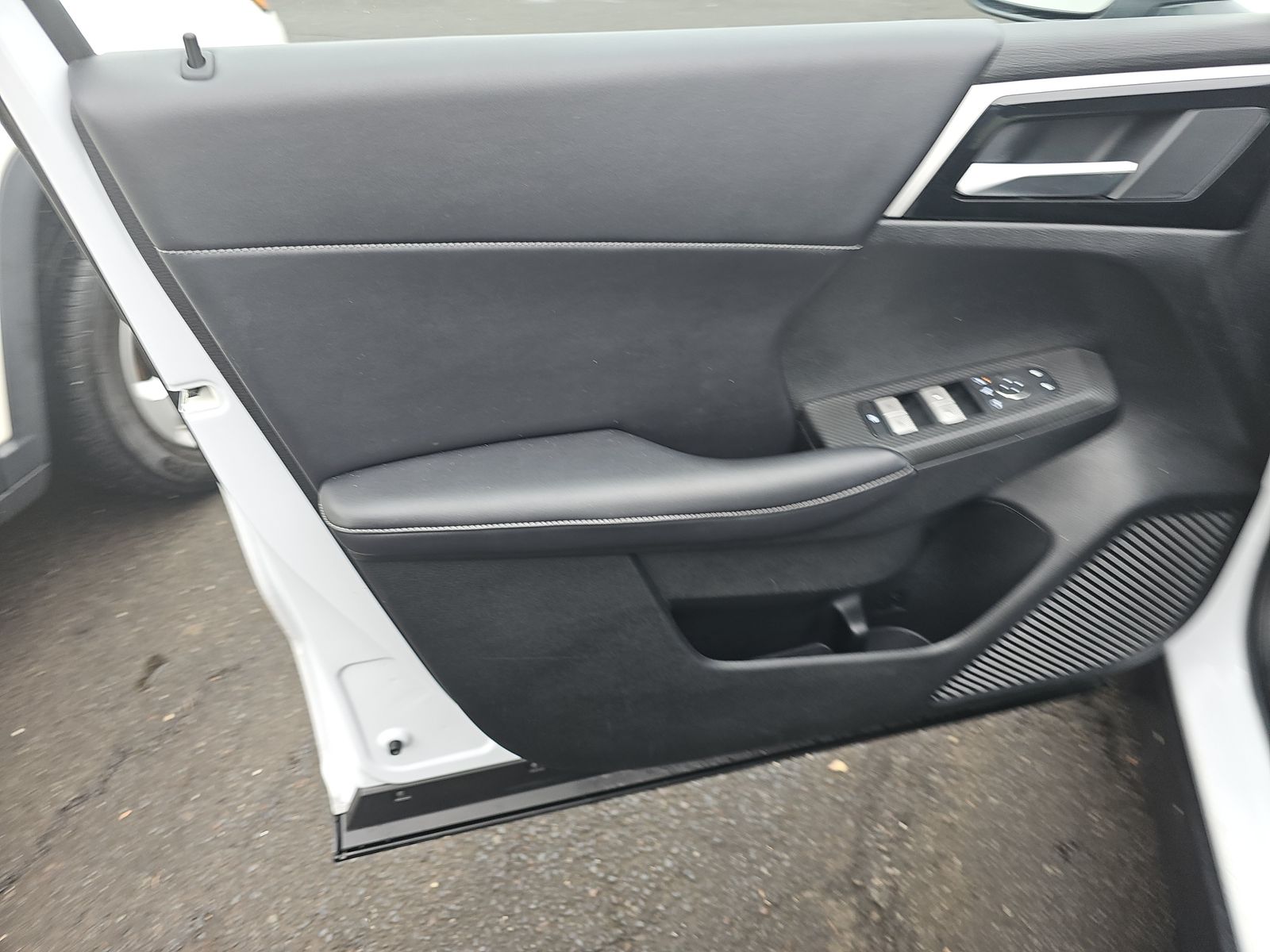 2024 Mitsubishi Outlander SE AWD