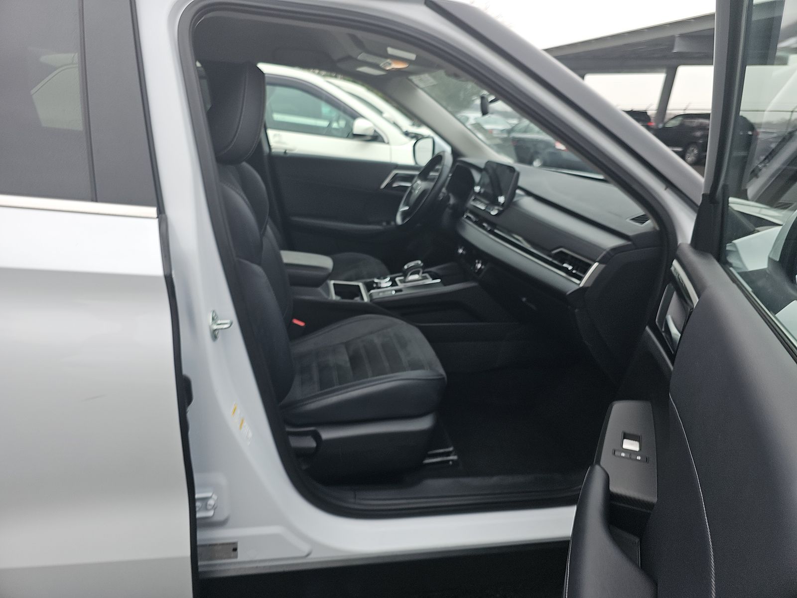 2024 Mitsubishi Outlander SE AWD