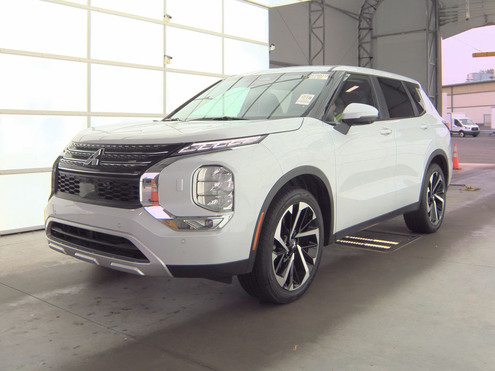 2024 Mitsubishi Outlander SE AWD