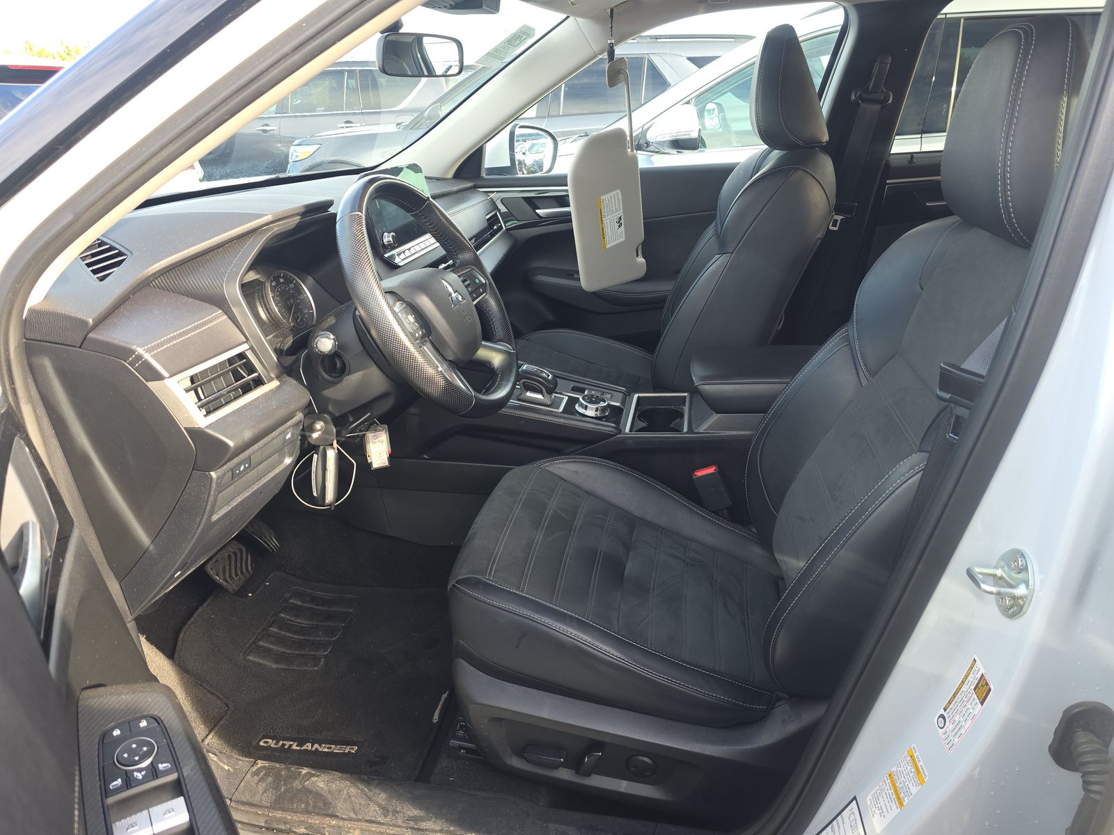 2024 Mitsubishi Outlander SE FWD