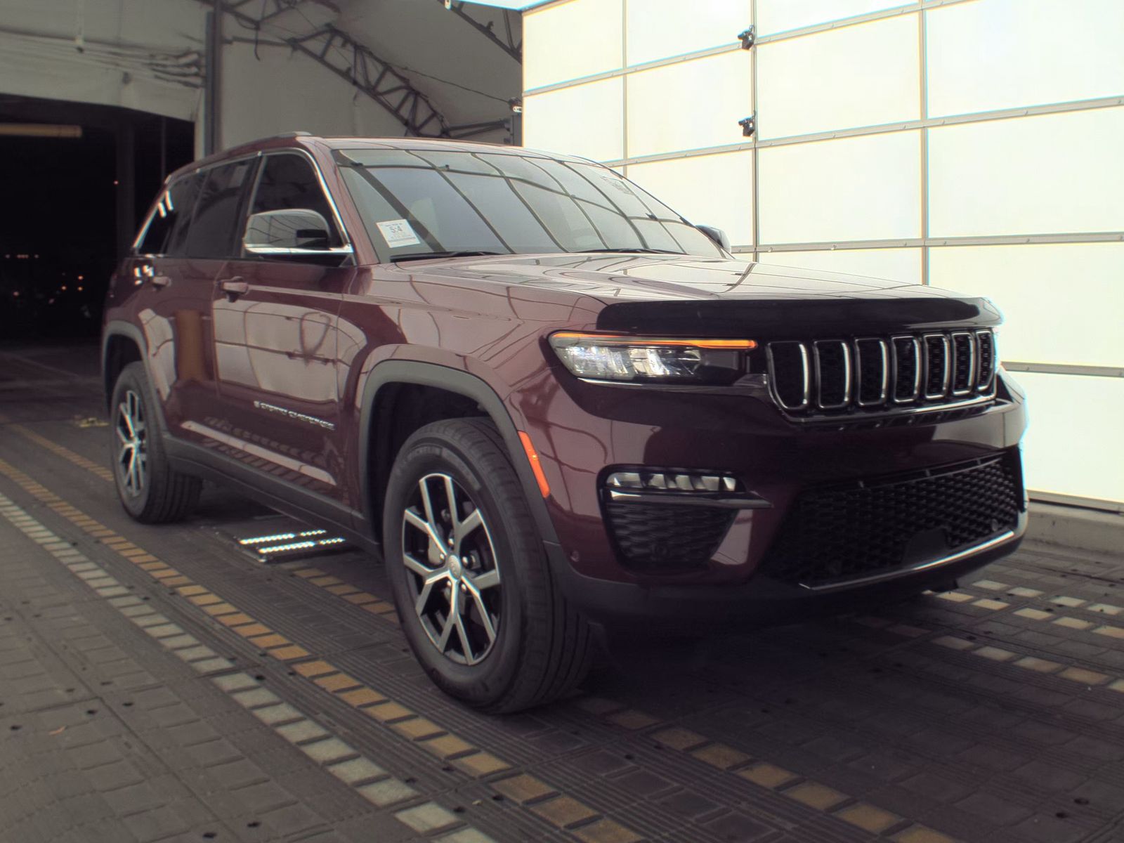 2023 Jeep Grand Cherokee Limited AWD