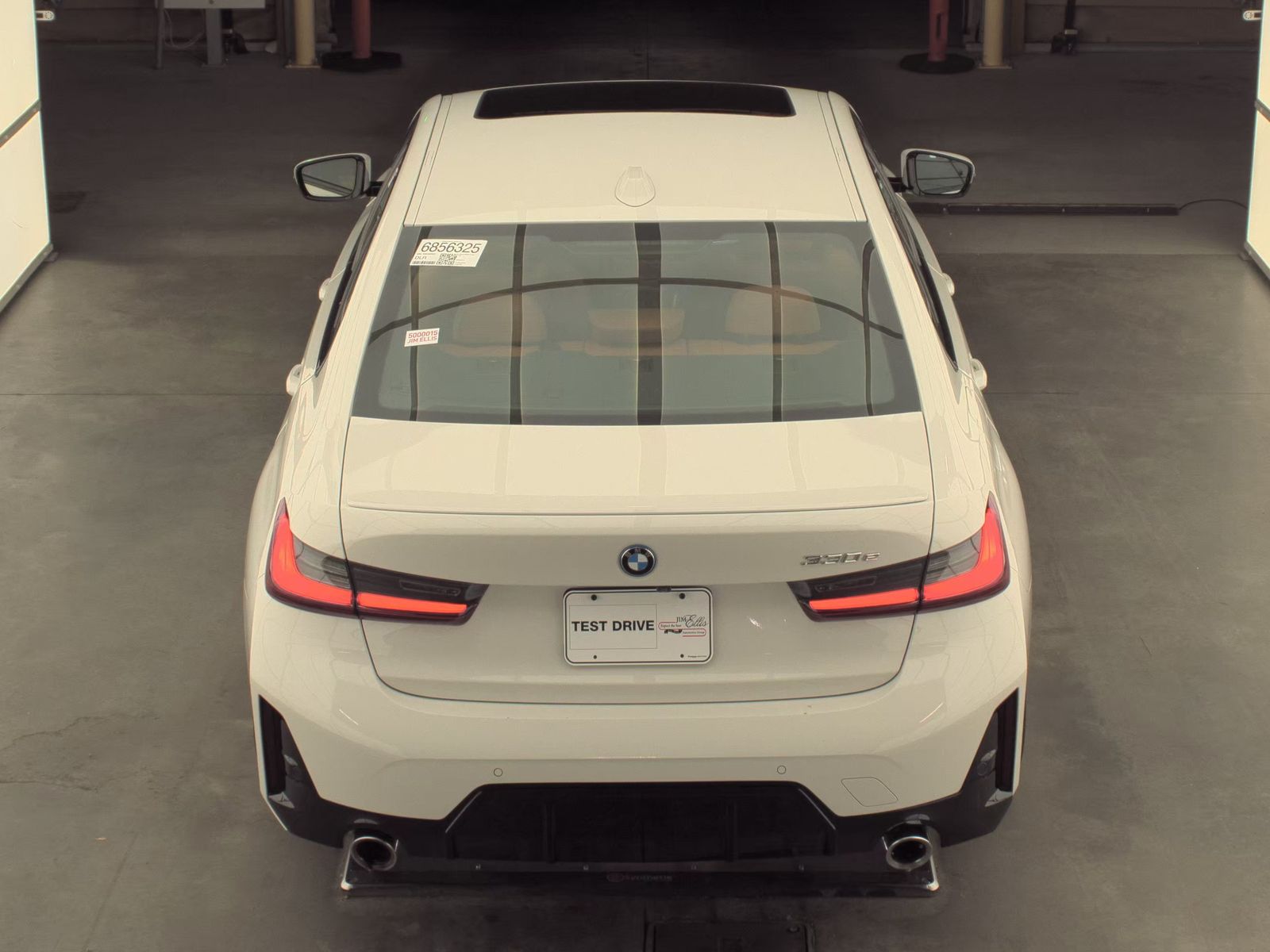 2024 BMW 3 Series 330e RWD