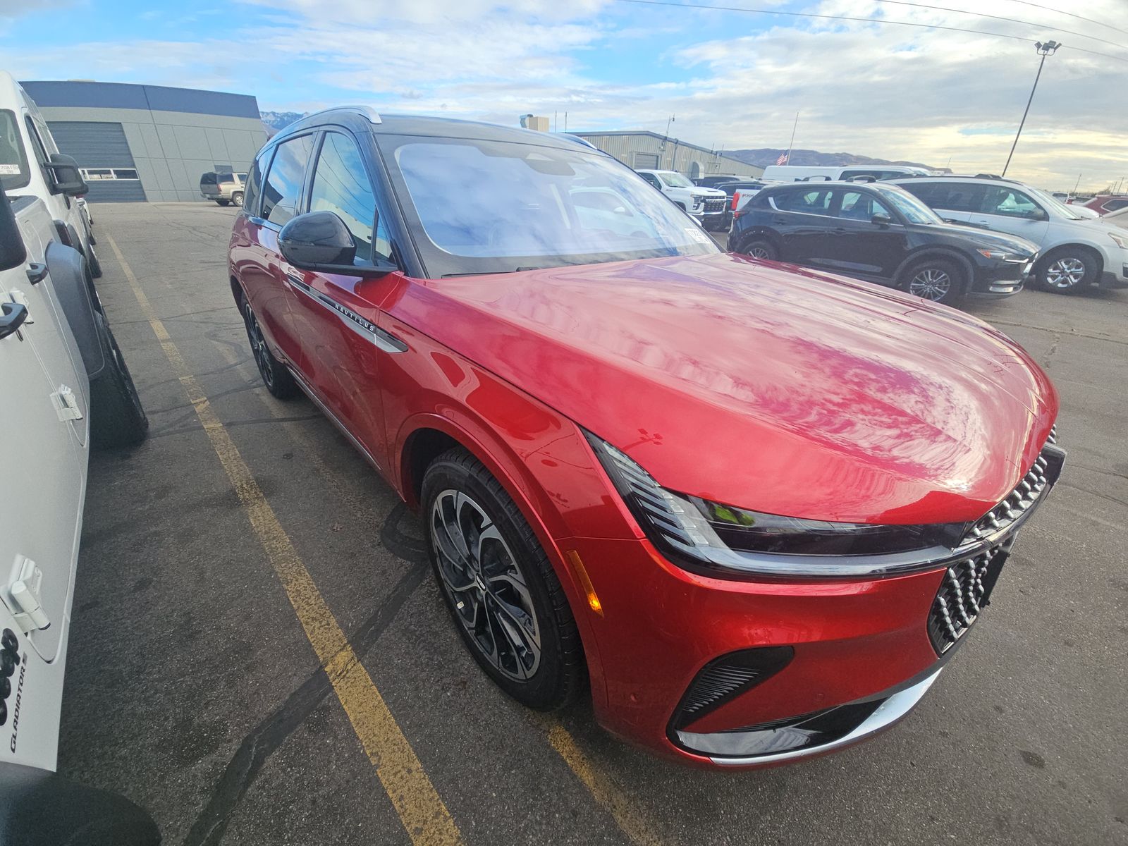 2024 Lincoln Nautilus Reserve AWD
