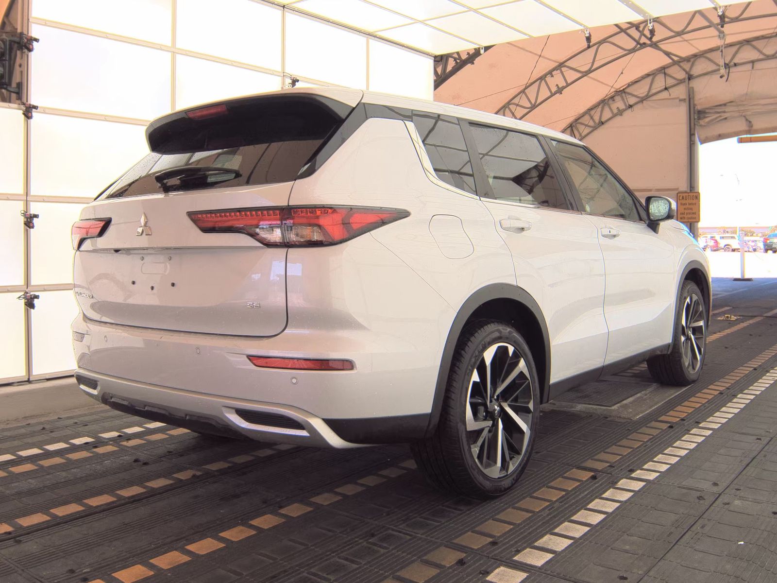 2024 Mitsubishi Outlander SE FWD