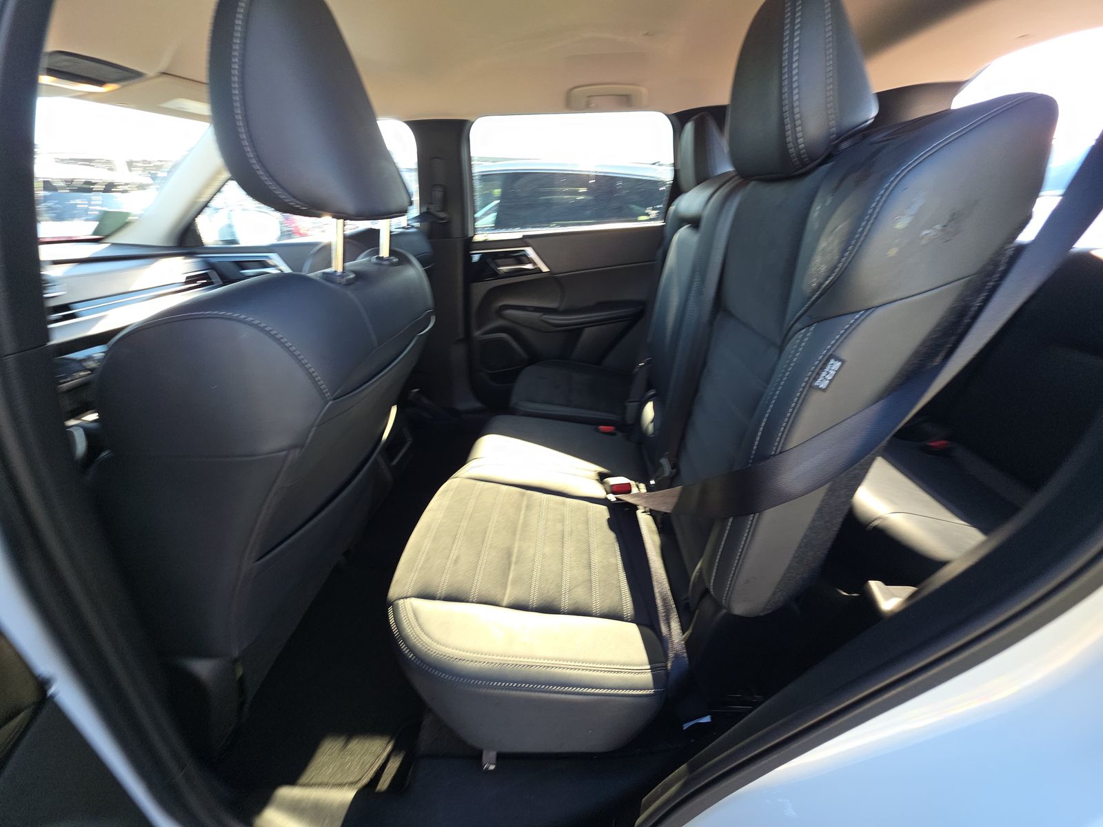 2024 Mitsubishi Outlander SE FWD