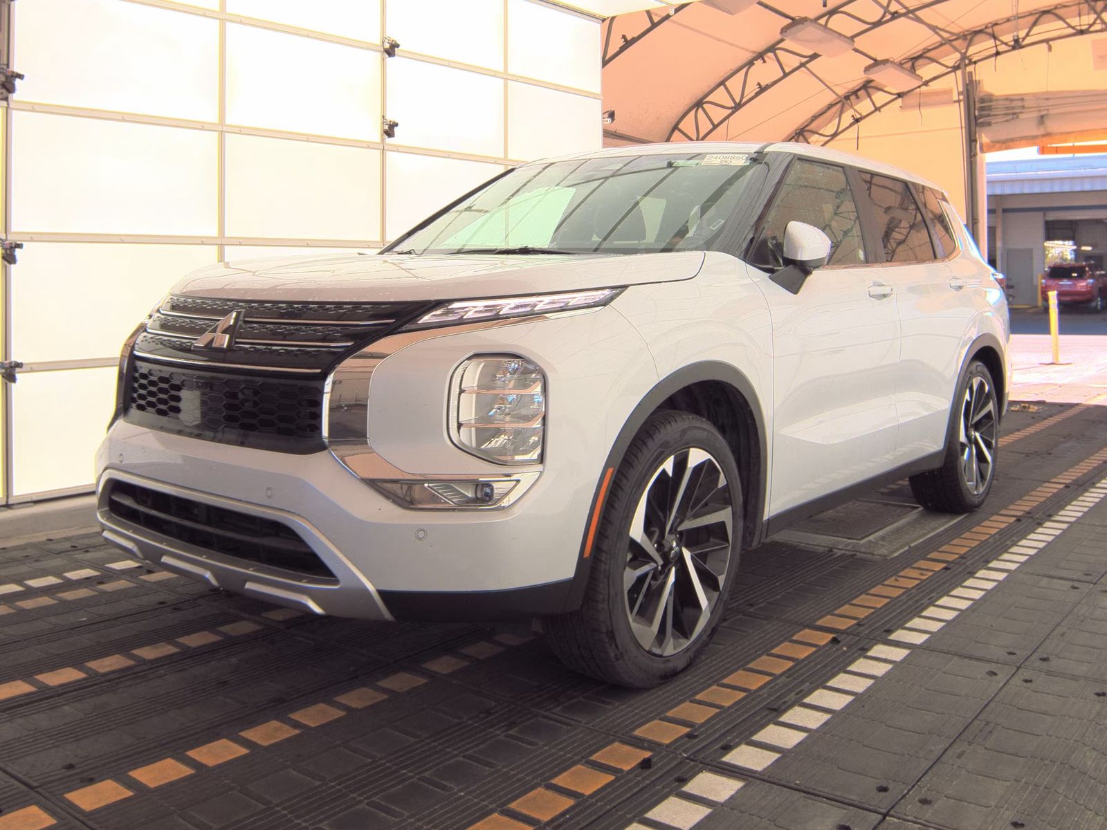 2024 Mitsubishi Outlander SE FWD