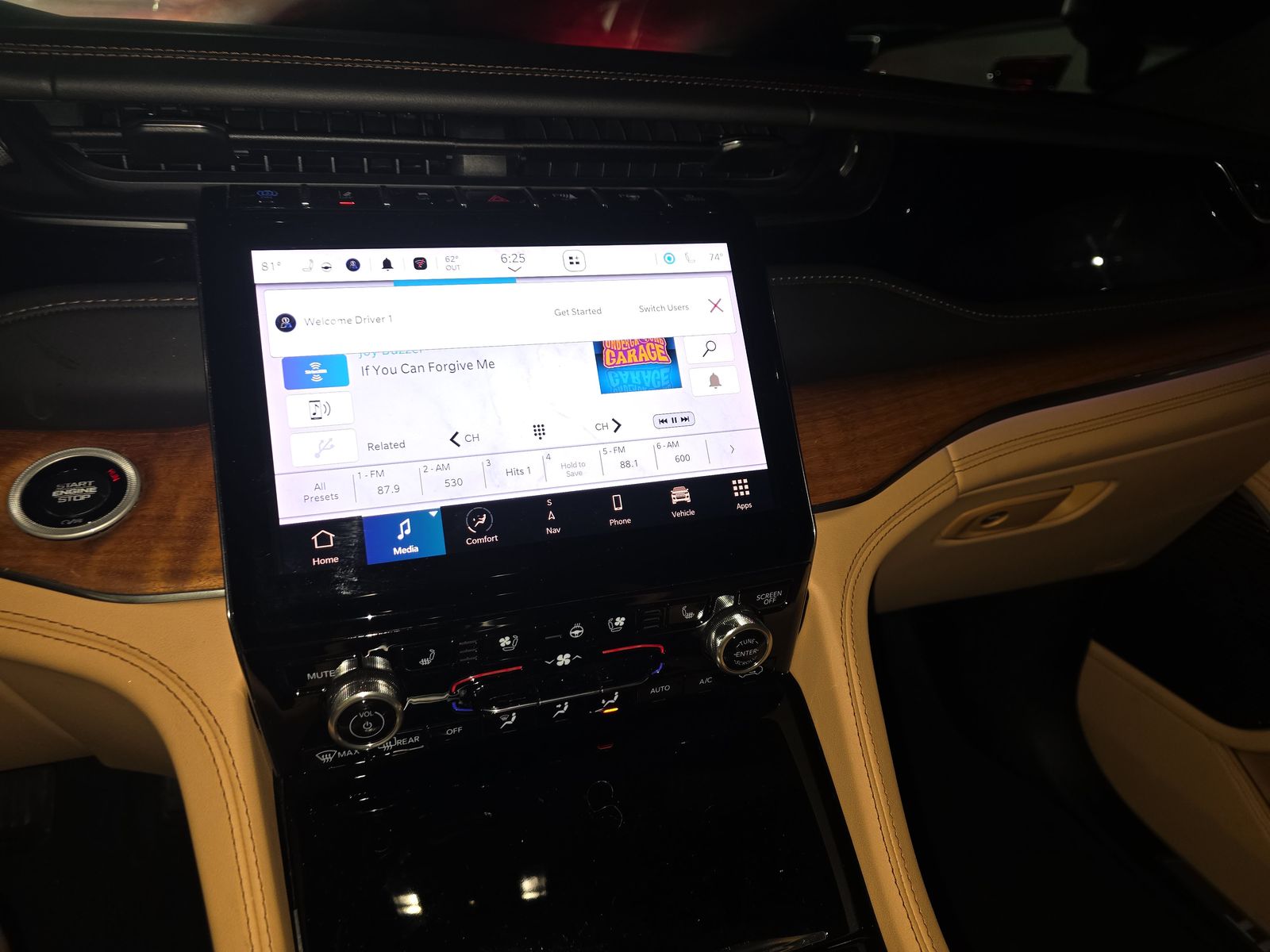 2022 Jeep Grand Cherokee 4xe Summit Reserve AWD