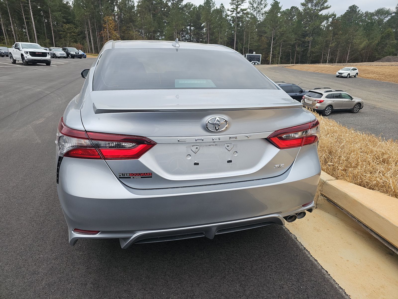 2024 Toyota Camry SE FWD