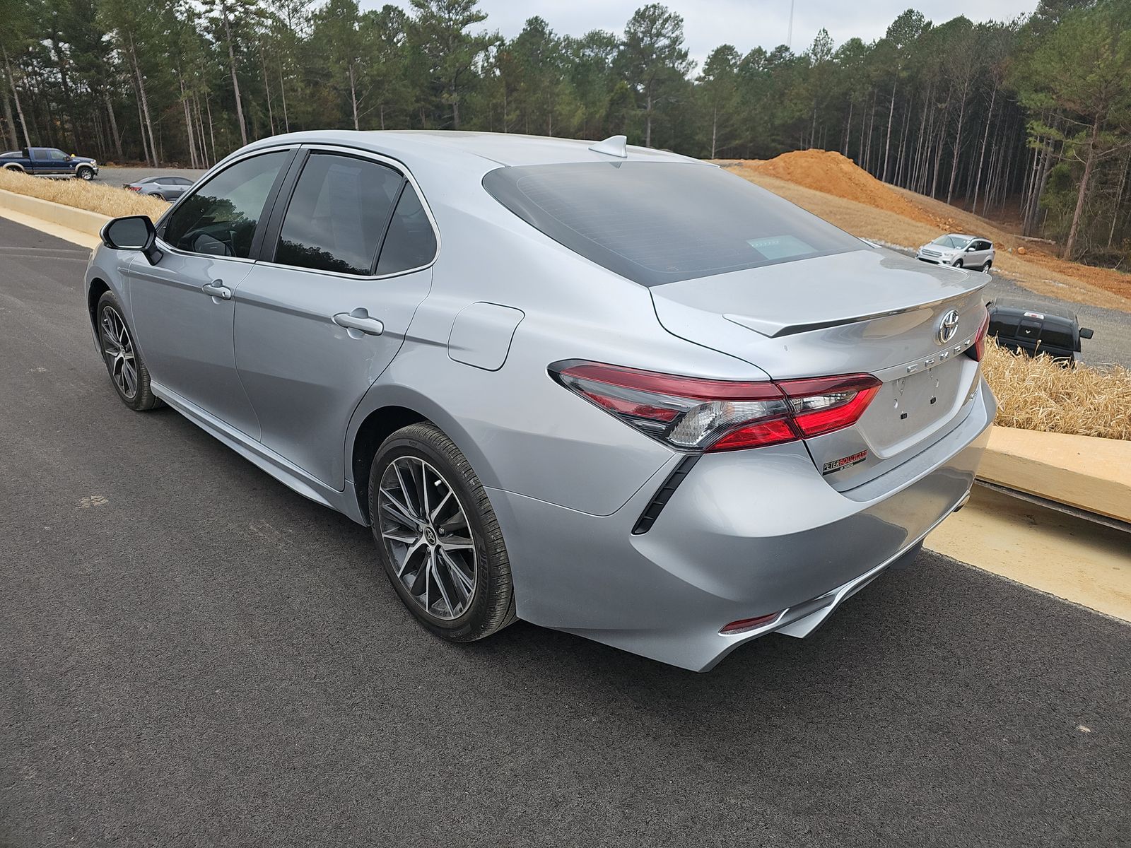 2024 Toyota Camry SE FWD