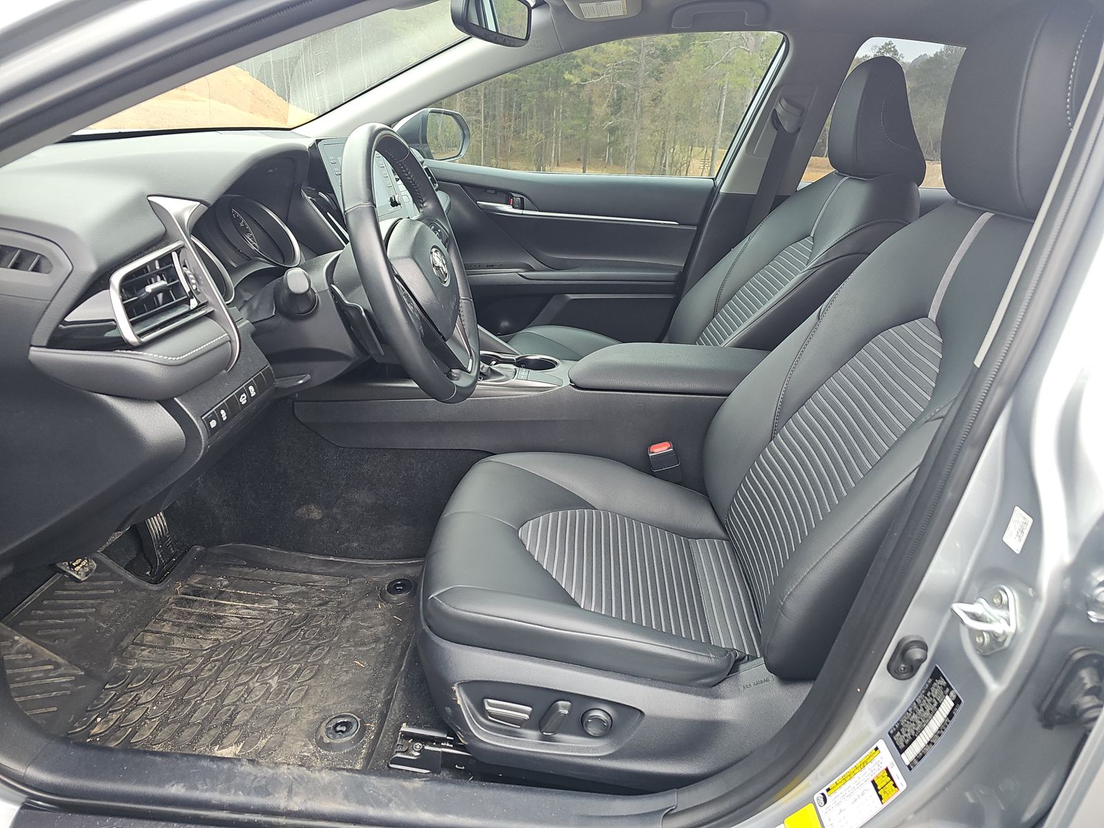 2024 Toyota Camry SE FWD