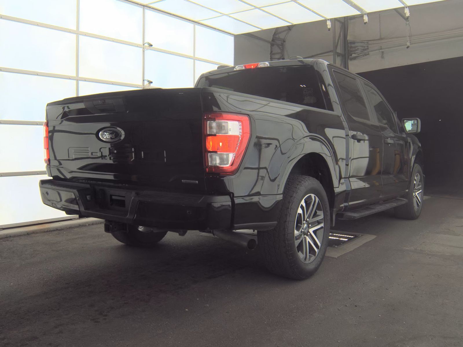 2023 Ford F-150 XL RWD