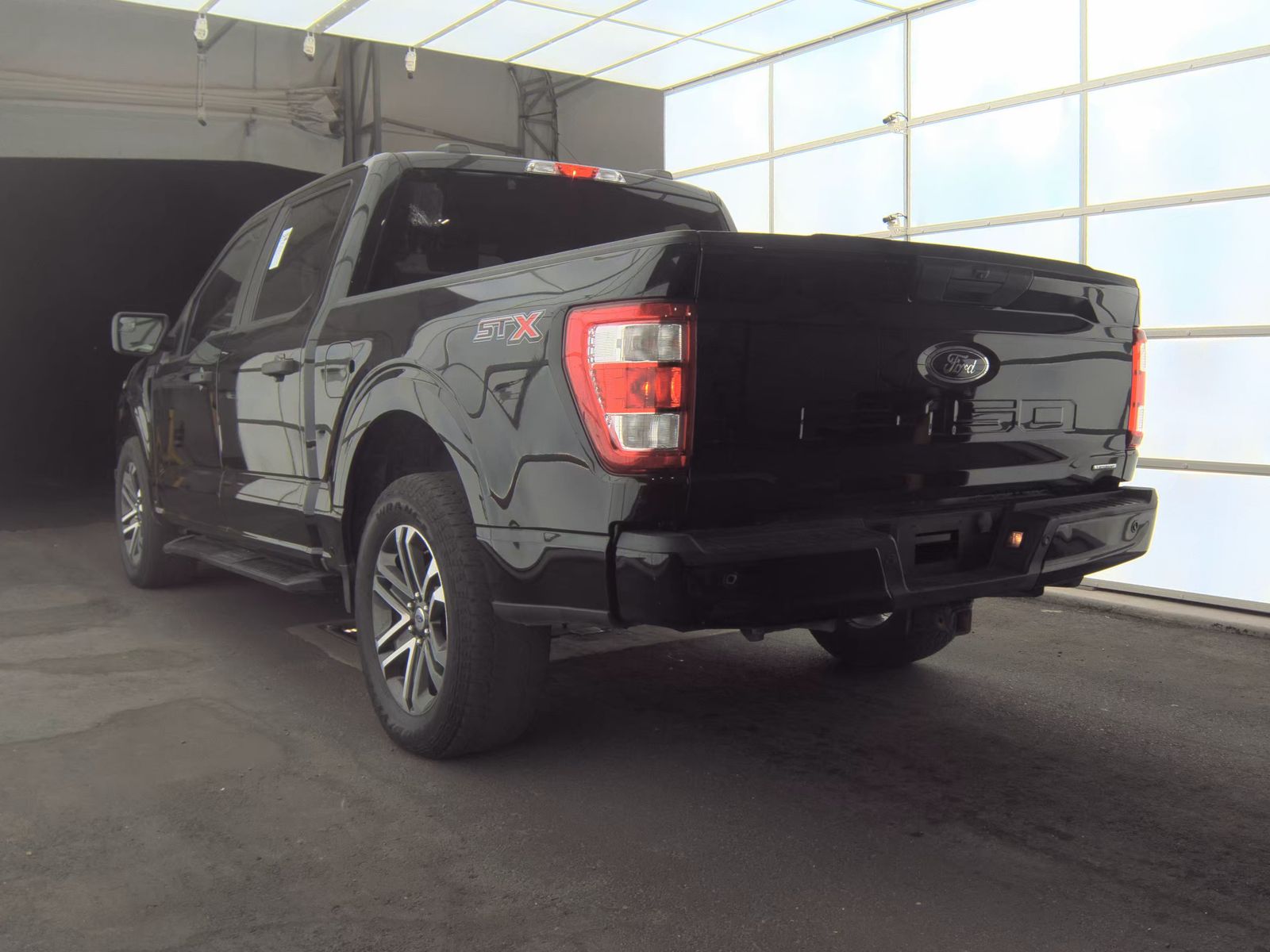 2023 Ford F-150 XL RWD