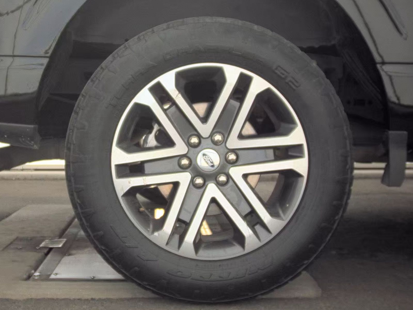 2023 Ford F-150 XL RWD