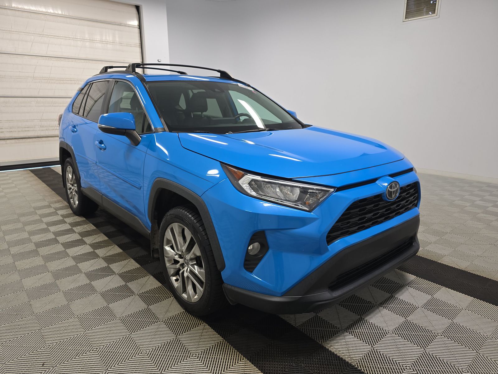 2021 Toyota RAV4 XLE Premium FWD