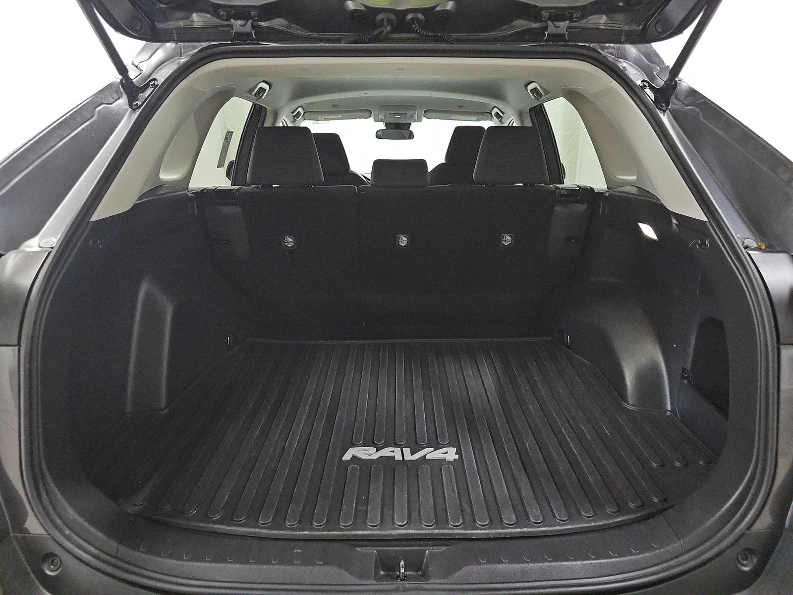 2025 Toyota RAV4 LE AWD