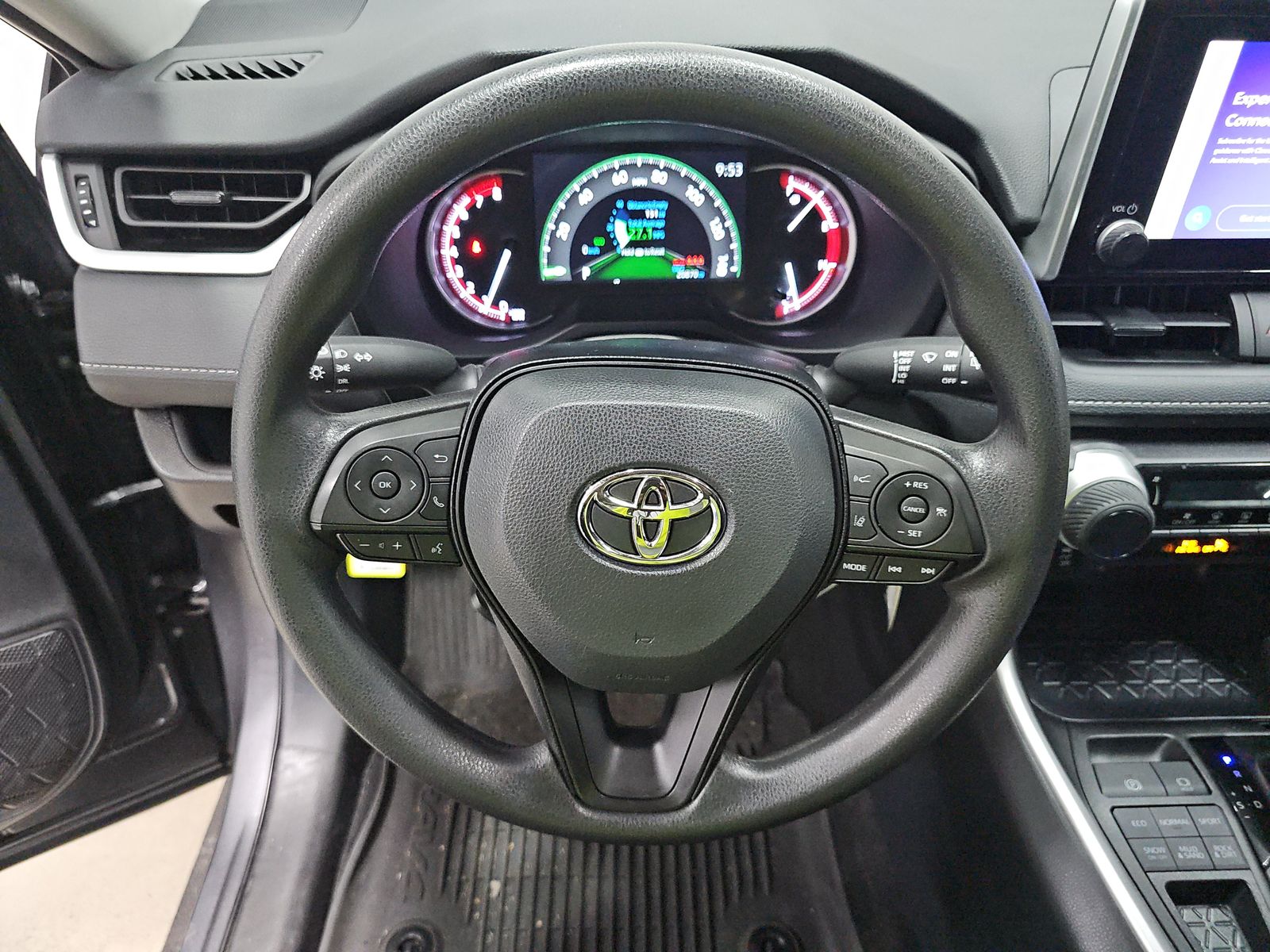 2025 Toyota RAV4 LE AWD