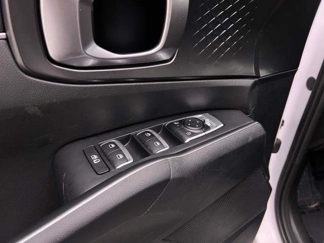 2024 Kia Sorento S AWD