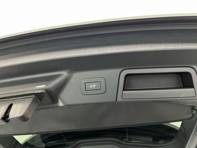 2024 Land Rover Range Rover Velar S AWD