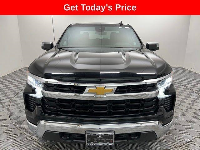 2024 Chevrolet Silverado 1500 LT AWD