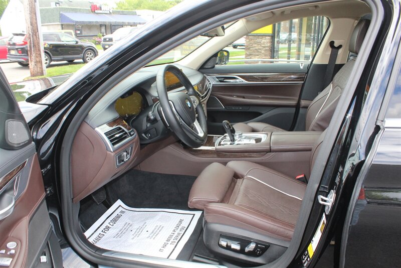 2020 BMW 7 Series 750i xDrive AWD